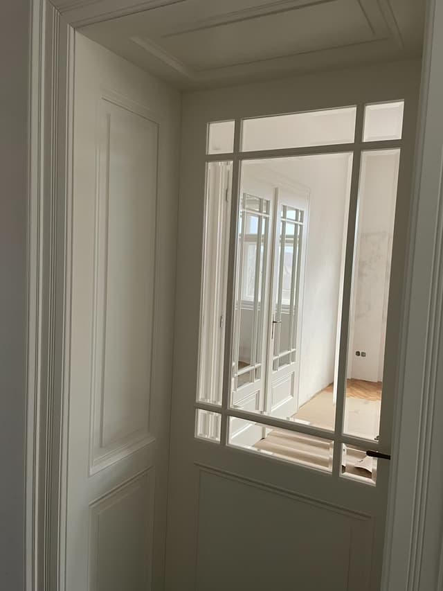 16. Ukázka rekonstrukce historické vily v Pyšelách okrese Benešov ve Středočeském kraji.